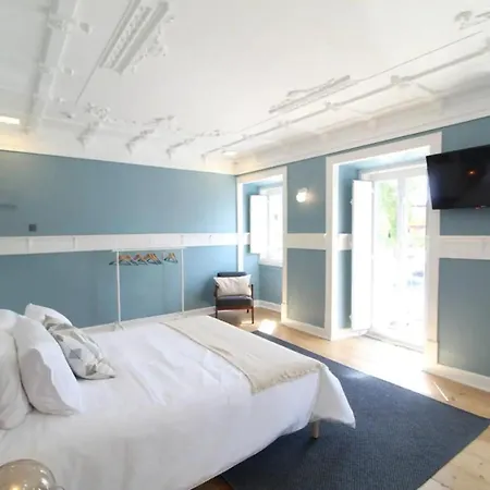 Lovely 1 Bedroom With Patio In *