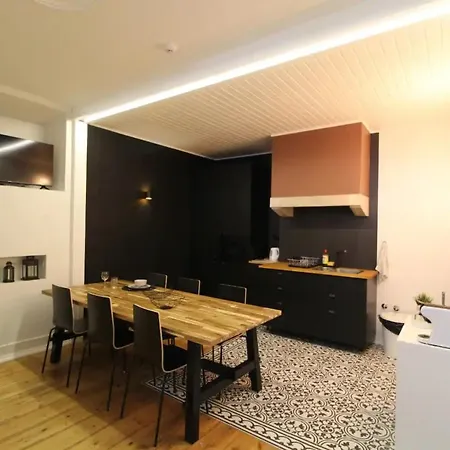Lovely 1 Bedroom With Patio In * Lisboa